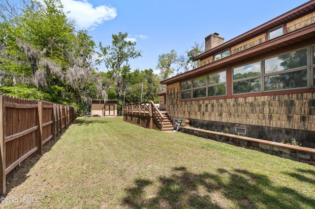 1806 Courtland Street, Port Royal, SC 29935