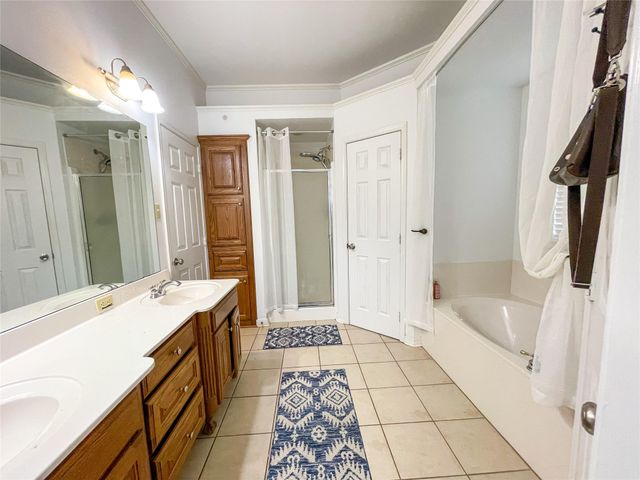 1035 Cressmont Street, Bossier City, LA 71111