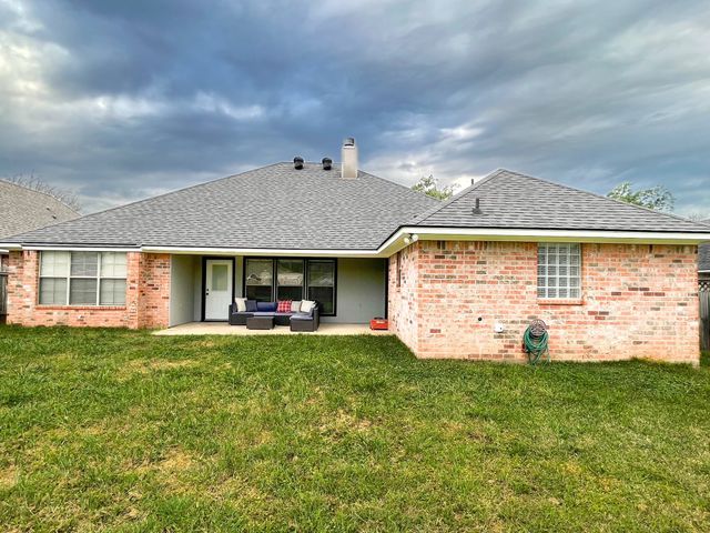 1035 Cressmont Street, Bossier City, LA 71111