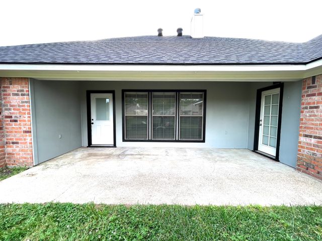 1035 Cressmont Street, Bossier City, LA 71111