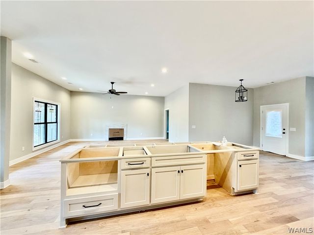 11954 Meadowview, Northport, AL 35475