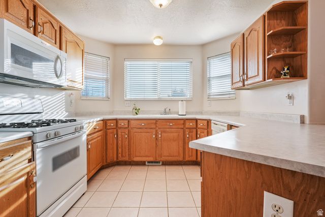 1292 E 2675 N, Layton, UT 84040