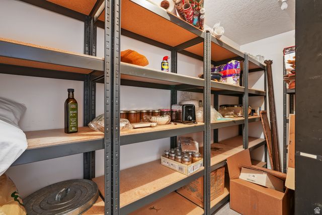 1292 E 2675 N, Layton, UT 84040