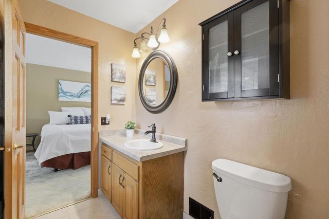 7003 Park Circle, Middleton, WI 53562