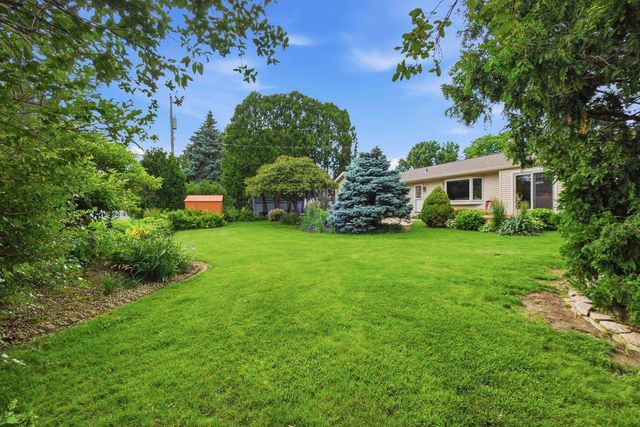7003 Park Circle, Middleton, WI 53562