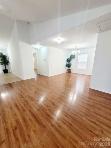 2416 Buckleigh Drive, Charlotte, NC 28215