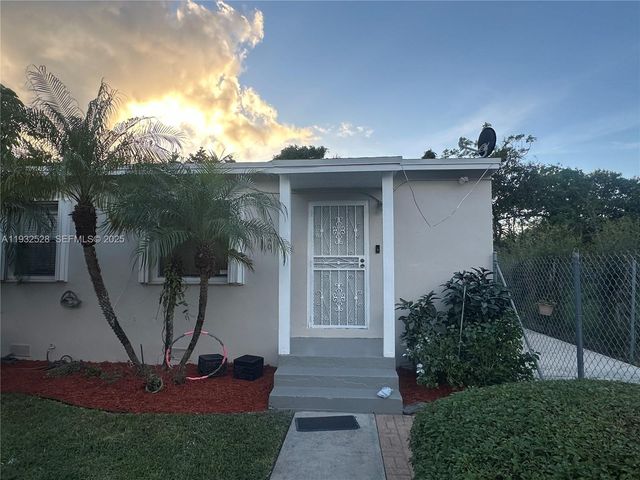 6720 NW 4th Ave, Miami, FL 33150