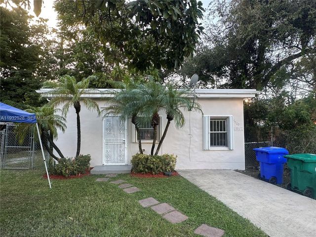 6720 NW 4th Ave, Miami, FL 33150