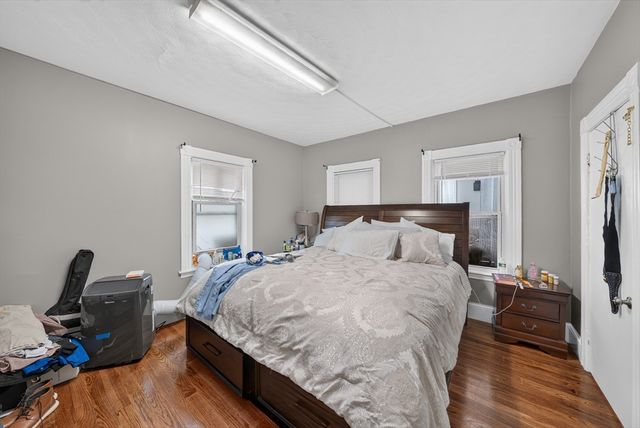8 Gilman Street, Worcester, MA 01605