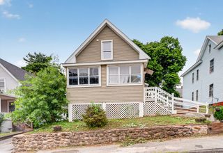8 Gilman Street, Worcester, MA 01605