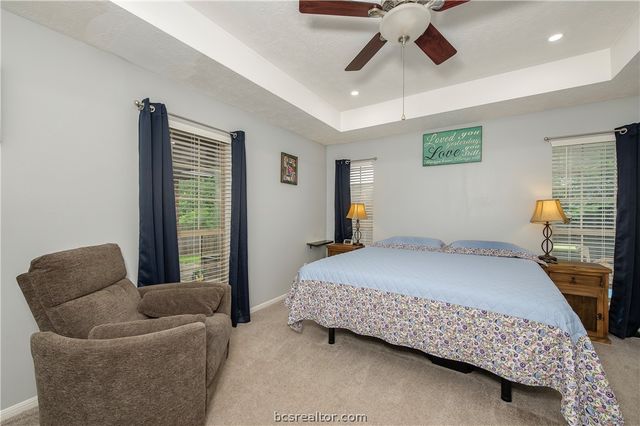 2009 Cobblestone Lane, Bryan, TX 77807