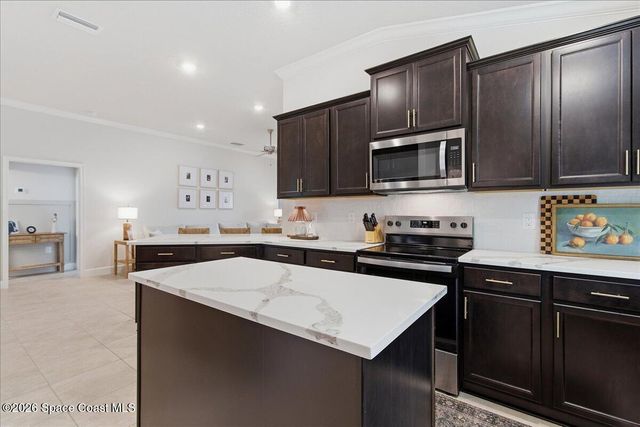 1198 Soleway Avenue NW, Palm Bay, FL 32907