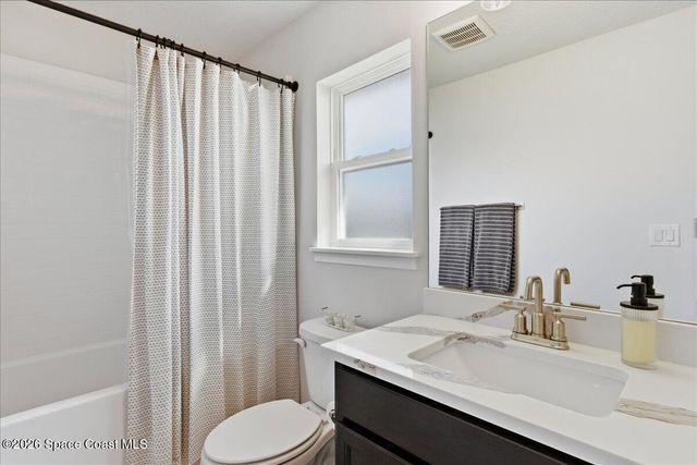1198 Soleway Avenue NW, Palm Bay, FL 32907