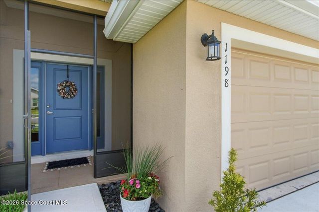 1198 Soleway Avenue NW, Palm Bay, FL 32907