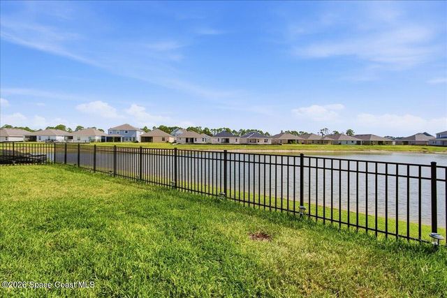1198 Soleway Avenue NW, Palm Bay, FL 32907