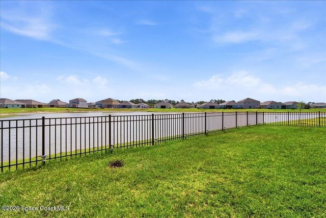 1198 Soleway Avenue NW, Palm Bay, FL 32907