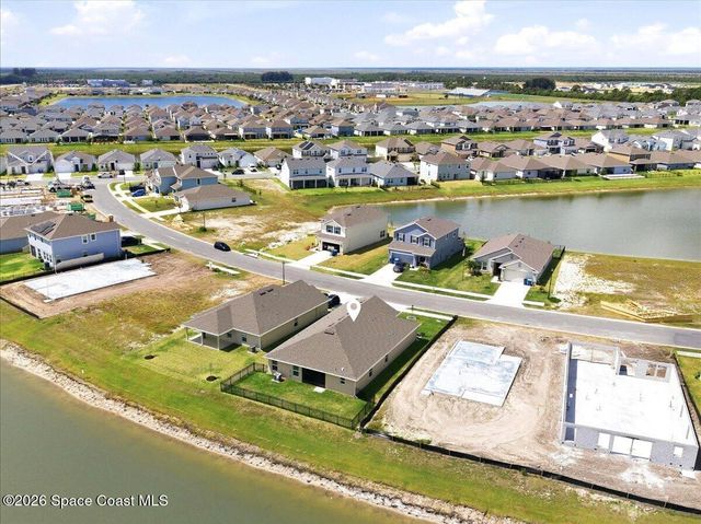 1198 Soleway Avenue NW, Palm Bay, FL 32907