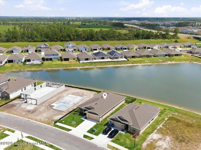 1198 Soleway Avenue NW, Palm Bay, FL 32907