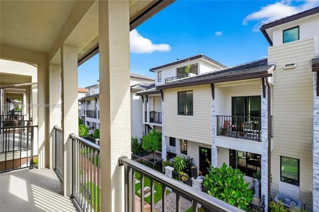 4426 NW 83rd Pkwy, Doral, FL 33166