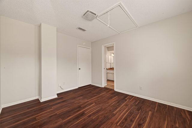 14507 Ravenhurst Lane, Houston, TX 77070
