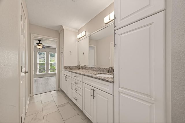 14507 Ravenhurst Lane, Houston, TX 77070