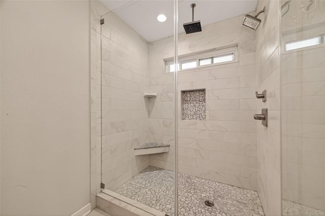 14507 Ravenhurst Lane, Houston, TX 77070