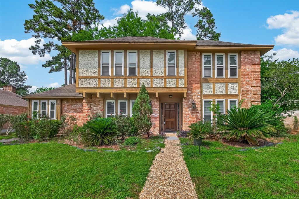 14507 Ravenhurst Lane, Houston, TX 77070