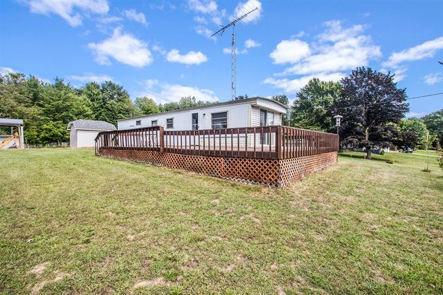 6662 Lorne Drive, Pentwater, MI 49449