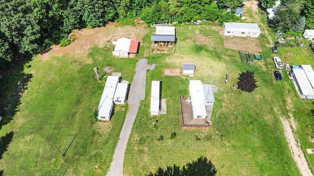 6662 Lorne Drive, Pentwater, MI 49449