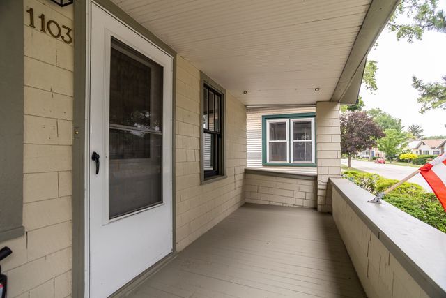 1103 Circle Avenue, Forest Park, IL 60130