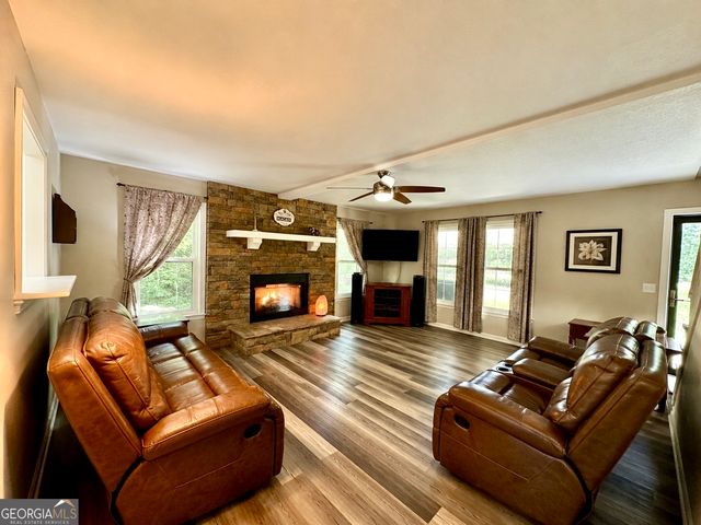 28 Rothgeb Ridge Road, Blairsville, GA 30512