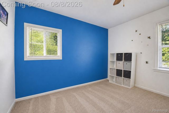 1412 Morningdove Road, Wixom, MI 48393