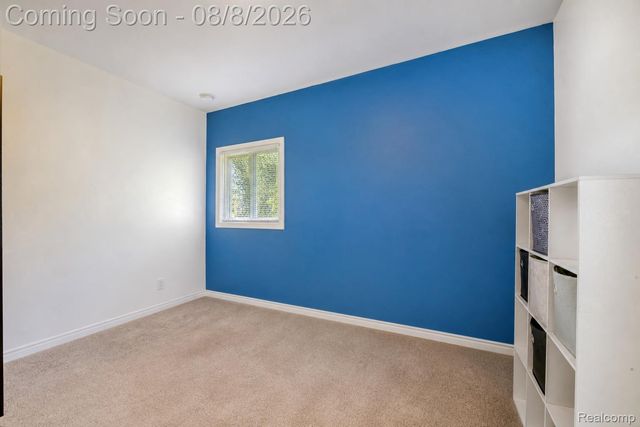 1412 Morningdove Road, Wixom, MI 48393
