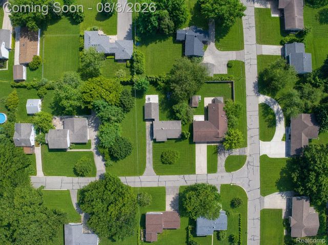 1412 Morningdove Road, Wixom, MI 48393