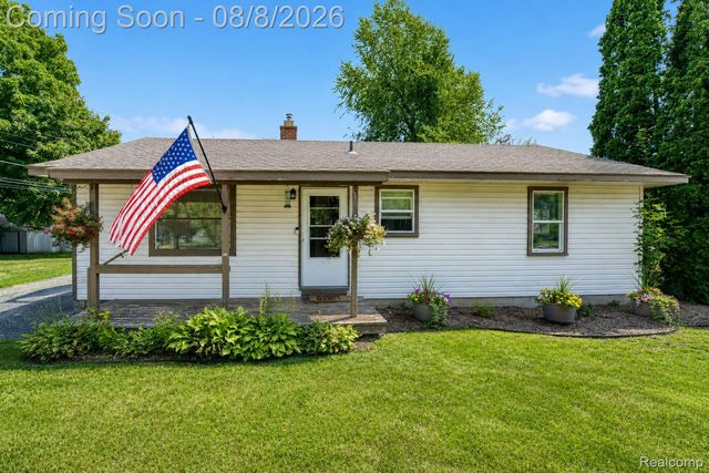 1412 Morningdove Road, Wixom, MI 48393
