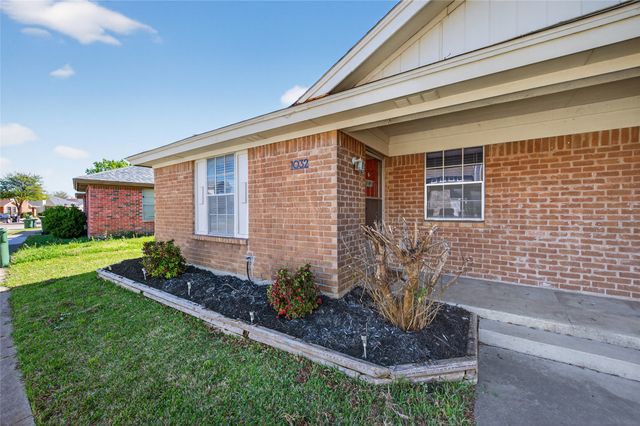 1032 Tennessee Trail, Arlington, TX 76017