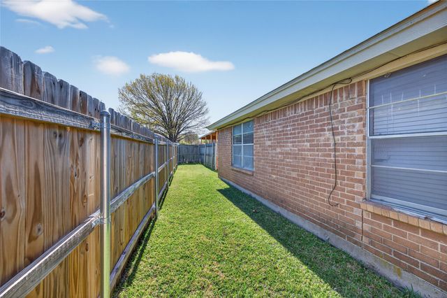 1032 Tennessee Trail, Arlington, TX 76017