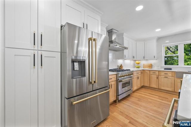 415 Mount Prospect Avenue, Clifton, NJ 07012