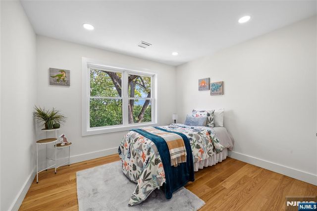 415 Mount Prospect Avenue, Clifton, NJ 07012