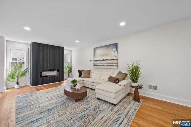 415 Mount Prospect Avenue, Clifton, NJ 07012