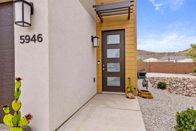 5946 S ARAGORN LN, St. George, UT 84790