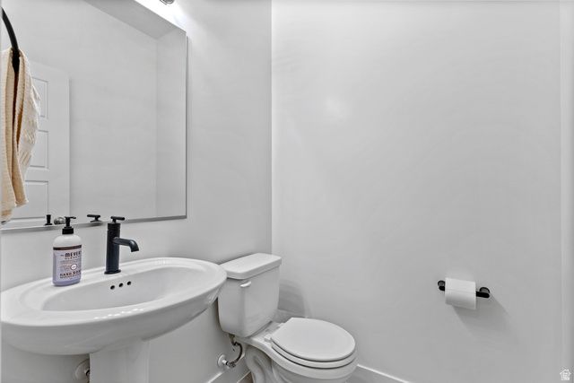 5946 S ARAGORN LN, St. George, UT 84790