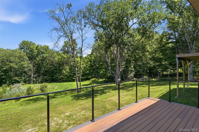 30 Coleman Drive, Campbell Hall, NY 10916