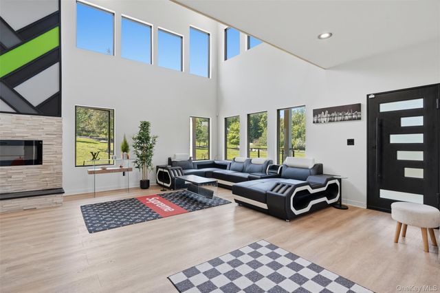 30 Coleman Drive, Campbell Hall, NY 10916