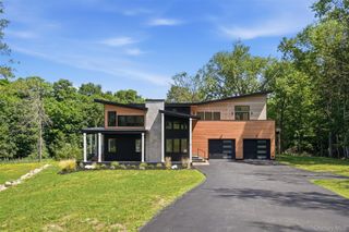 30 Coleman Drive, Campbell Hall, NY 10916