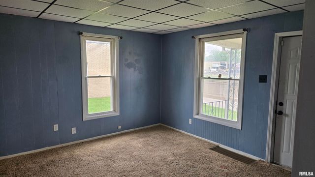 1606 SANGAMON Avenue, Springfield, IL 62702