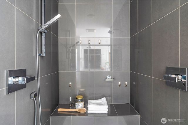 110 22nd Avenue S, Seattle, WA 98144