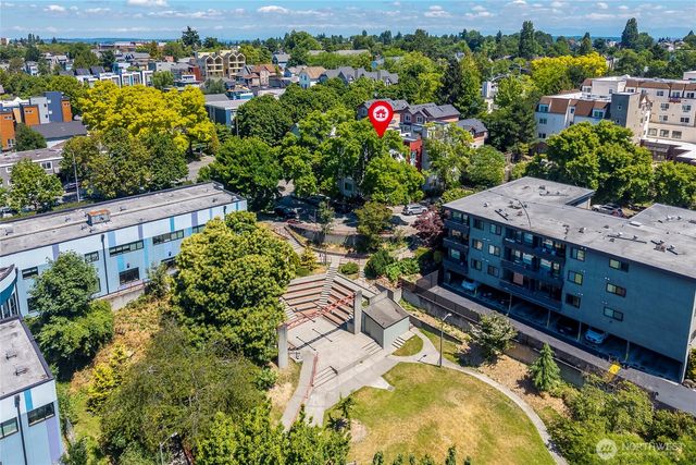 110 22nd Avenue S, Seattle, WA 98144