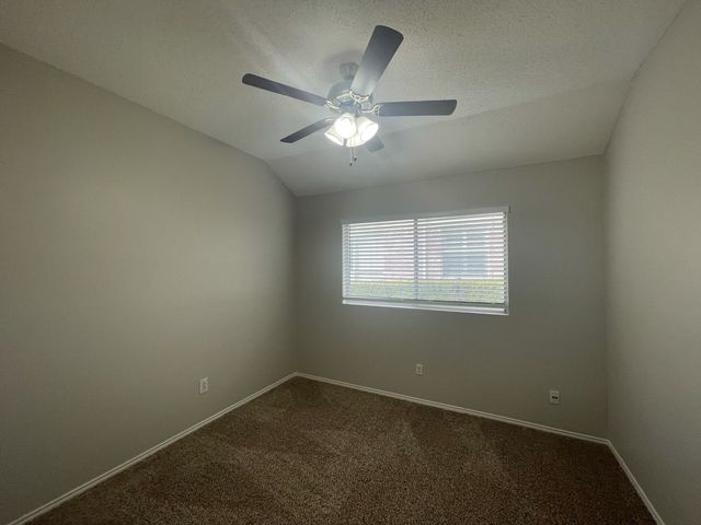 7709 Amsterdam Lane, Arlington, TX 76002