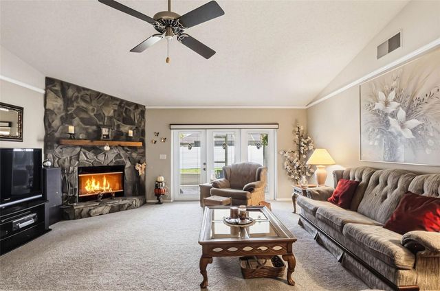 9727 FOX CHAPEL ROAD, Tampa, FL 33647